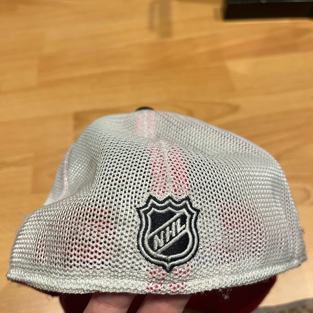Calgary flames baseball hat - Picture 2 of 4